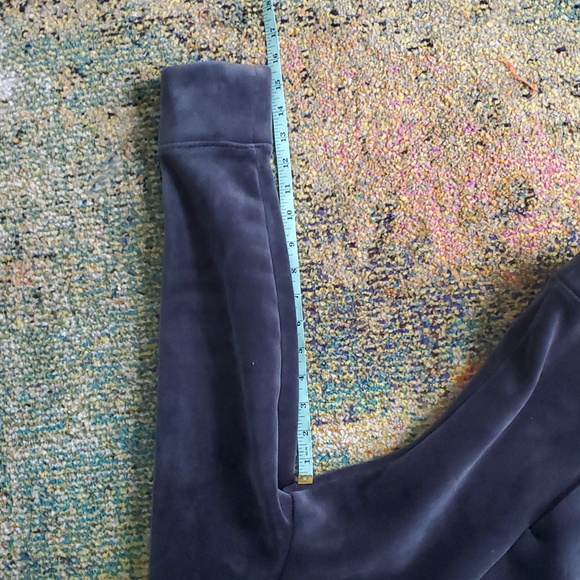 Time and Tru Cozy Soft Velvet Jacket - Picture 13 of 15